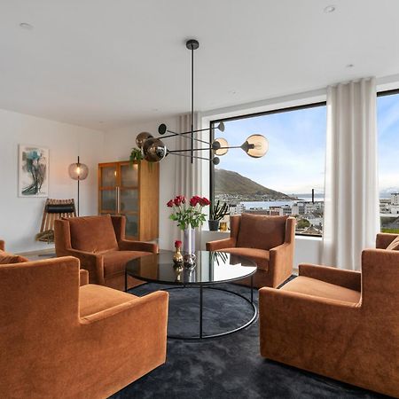 Luxury Apartment Downtown Tromso With 2 Bedrooms And 2 Bathrooms And Parking エクステリア 写真