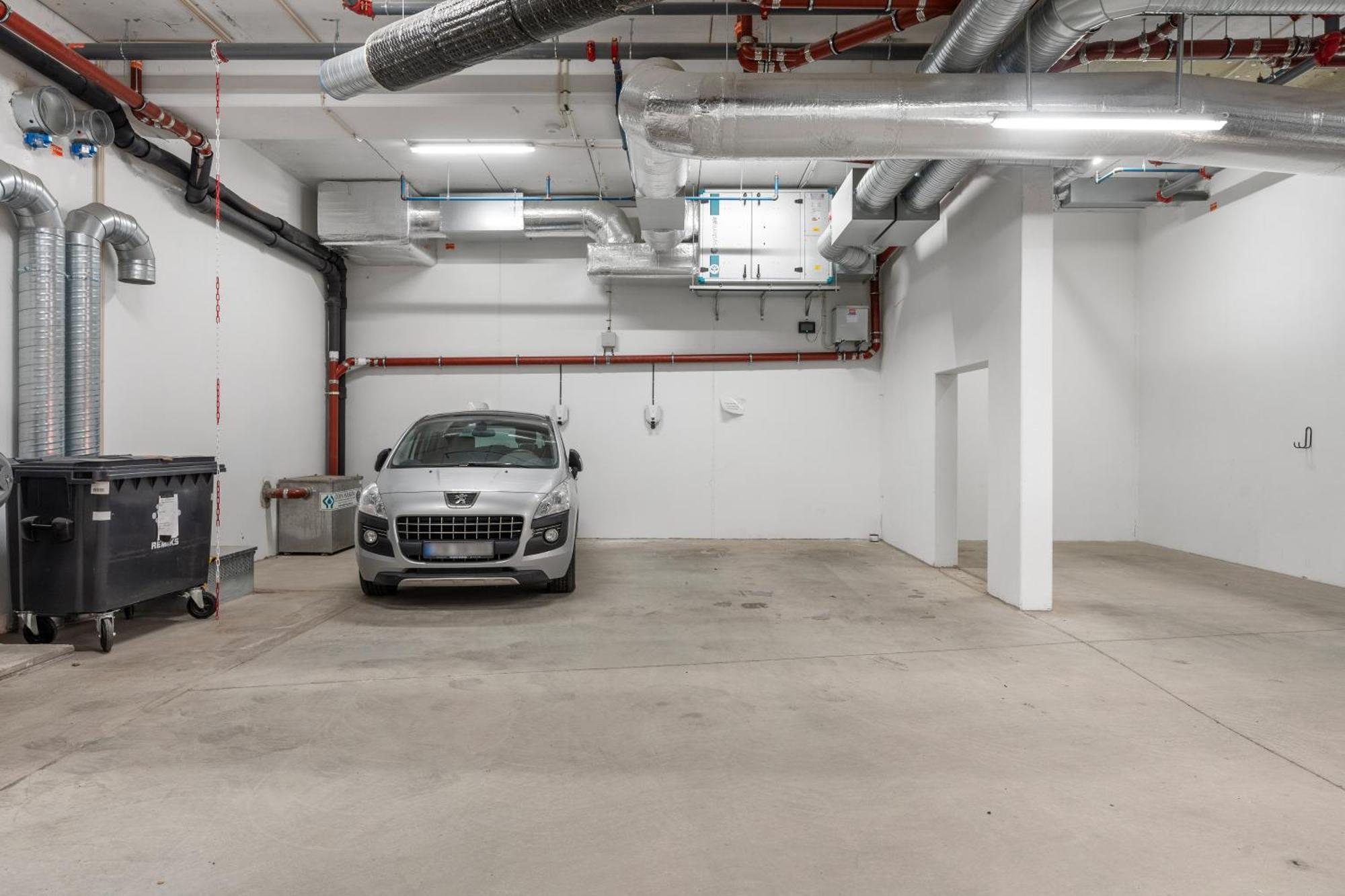 Luxury Apartment Downtown Tromso With 2 Bedrooms And 2 Bathrooms And Parking エクステリア 写真